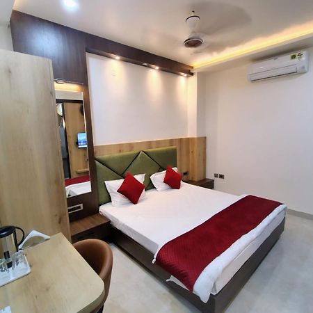 Celebration Guest House Lucknow Eksteriør bilde