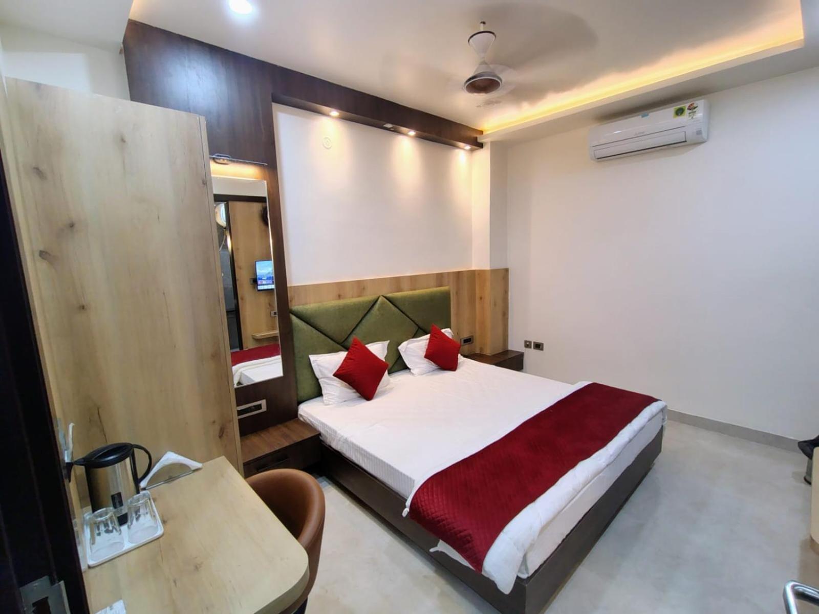 Celebration Guest House Lucknow Eksteriør bilde
